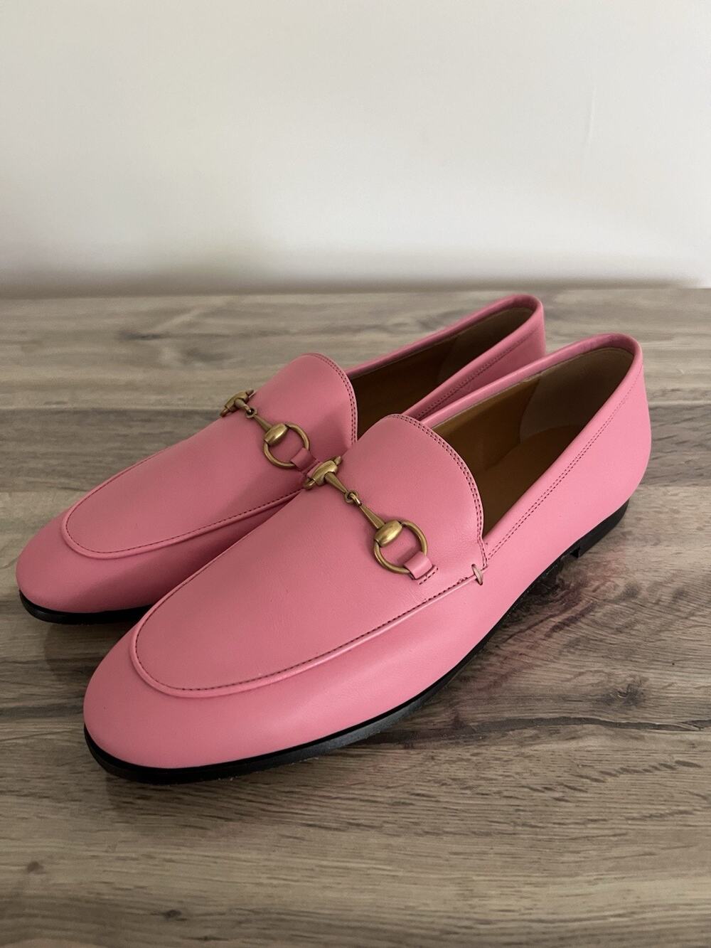 Gucci Jordaan Butterfly Pink Leather Gold Horsebit Mule Slipper Flat Loafer 40.5